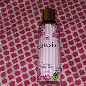 Exasia Body lotion